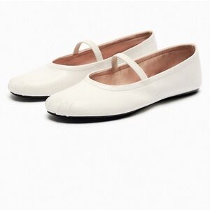 ZARA RUCHED BALLET FLATS SIZE 6